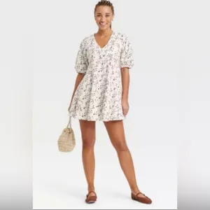 Universal Threads NEW Bell Elbow Sleeve Floral Mini A-Line Dress Target M thumbnail 2