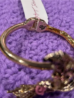 NWT Betsey Johnson Gold Witchy Bypass Bracelet thumbnail 8