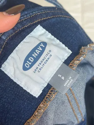 Old Navy Women’s Blue Denim Overall Shorts Dark Wash Retro Classic Trendy Size S thumbnail 5