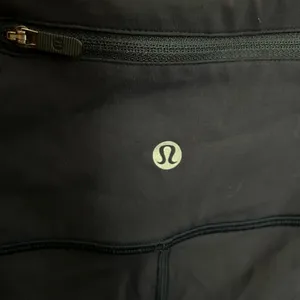 Lululemon On Your Mark Crop 23" Midnight Navy Ruched Athletic Leggings Size 6 thumbnail 6