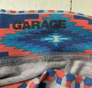 Garage Skirt thumbnail 4