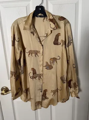 Zara Beige Shirt with Leopard Print medium oversized satin effect thumbnail 1