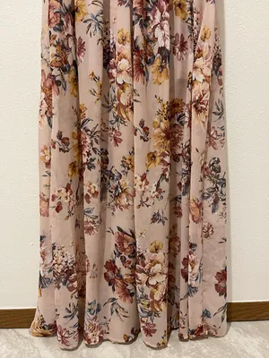 Boutique Floral Maxi Dress thumbnail 3