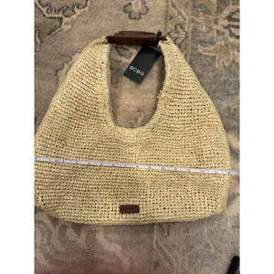 BCBGMAXAZRIA Woven Raffia Shoulder Bag In Brown NWT READ $128 thumbnail 12