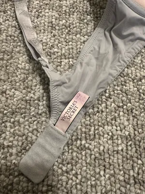Victoria's Secret Bra thumbnail 5