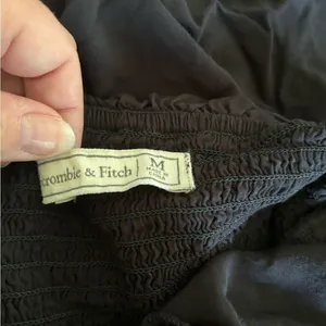 Abercrombie & Fitch Black Ruffle Jumpsuit Smocked Waist M thumbnail 2