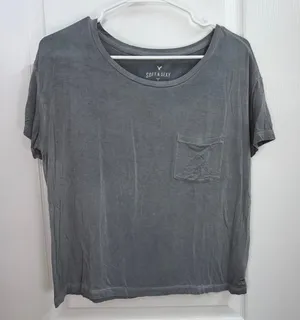 American Eagle gray soft & sexy lightweight stretch cropped pocket shirt small‎ thumbnail 1
