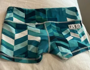 Fleo Spandex CrossFit Shorty Shorts Size Small thumbnail 1