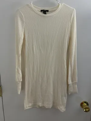 Dress thumbnail 1