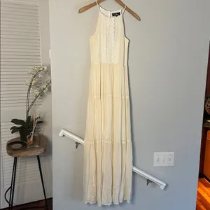 NEW Lulus Cream Crochet Embroidered Halter Tiered Boho Maxi Dress Beach Bridal thumbnail 4