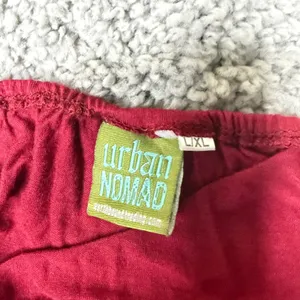 Urban Nomad Earthbound Trading Co Red Halter Top Bubble Hem Boho Blouse L/XL thumbnail 4
