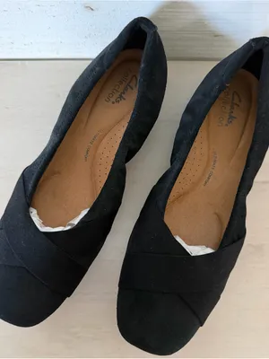 Clark’s Jazmynn Gem Round Toe Flats Women’s Size 9W Black Suede Comfort NEW thumbnail 1