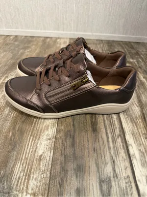 Clarks Women’s Metallic Bronze Low-Top Sneaker with Side Zip Size 8.5 thumbnail 9