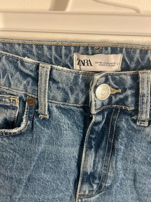ZARA TRF Mid-Rise Straight Leg Jeans thumbnail 6