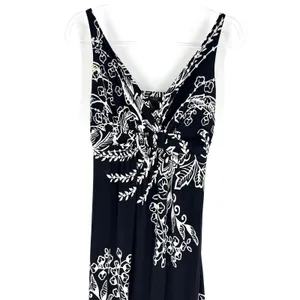 Soma Intimates Black White‎ Floral Maxi Dress Empire Waist V-Neck Size Small thumbnail 3