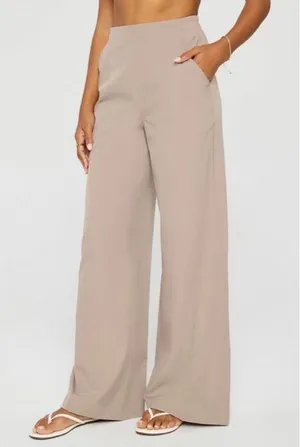 Fabletics X-Large Downtown Wide Leg Pants Wicking Stretch Lightweight Hi-Rise thumbnail 1