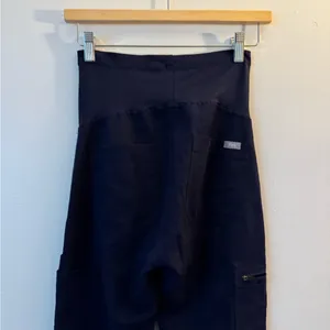 Figs XXS Womens Yola Maternity Navy High-Waisted Scrub Bottoms thumbnail 7