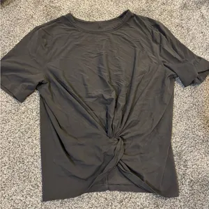 Lululemon Twisted Short Sleeve Tee thumbnail 1