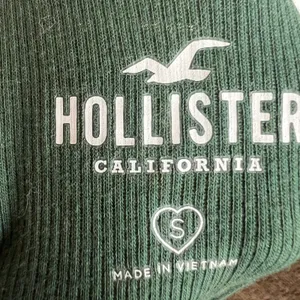 Hollister Henley Crop Top, Y2K Coquette Retro Indie Sleaze Bella Swan Small‎ thumbnail 5