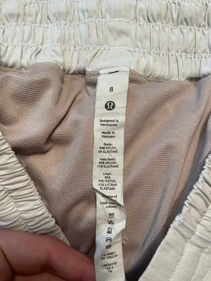 Lululemon Shorts thumbnail 3