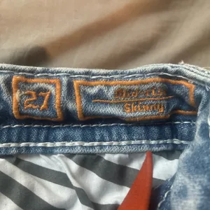 Rockin rival, distressed, and embroidered jeans thumbnail 5