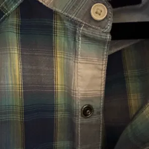 Blue button up American Eagle flannel thumbnail 3