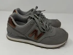 New Balance 574 Sneaker Grey Copper Metallic Women Size 7.5 thumbnail 1