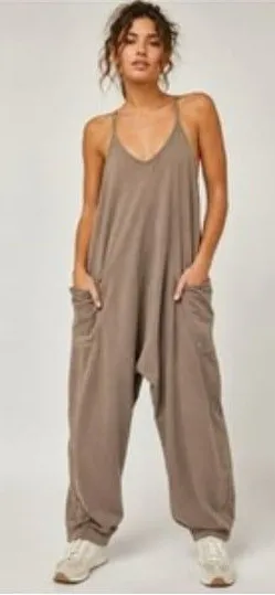 Free People Movement Hot Shot Jumpsuit Womens XS Beige Sleeveless Scoop Pockets thumbnail 1