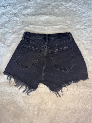 Abercrombie & Fitch Black High Rise Denim Shorts – Size 0 thumbnail 2