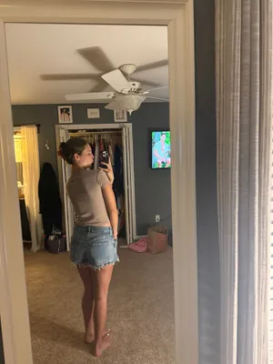Brandy Melville T-Shirt thumbnail 3