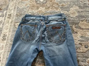 Wrangler Jeans thumbnail 3