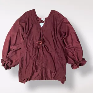 Entro NWT Red Endless Possibilities Long Sleeve Ruffled Top Size L Romantic Boho thumbnail 1