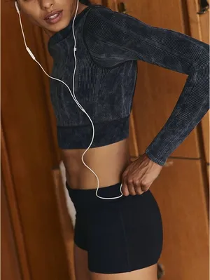 Free People Race Me Layer FP Movement NWT Black Size M/L thumbnail 4
