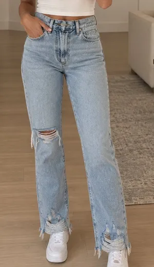 Good American Good Straight Light Wash Distressed Jeans Size 6 28 GCC00859T thumbnail 1
