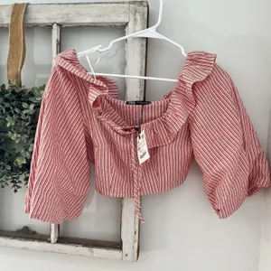 NWT ZARA Red White Stripe Puff Sleeve XS Crop Top Woman Ruffle‎ Cottage Boho thumbnail 5
