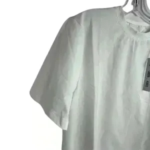 ASOS‎ 4505 Unisex XS White Short Sleeve T-Shirt Solid Casual Top thumbnail 3