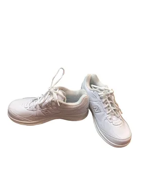 New Balance 577 wms SL2 white leather low top walking sneakers sz 8.5D SKU 10-3 thumbnail 2