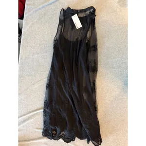 Bleu Ciel Women S Black Sheer Mesh Floral Embroidered Lace Scallop Hem Dress NWT thumbnail 9