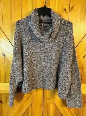 Free people BFF sweater in Berry oversized cowl neck women’s size medium (0655) thumbnail 1