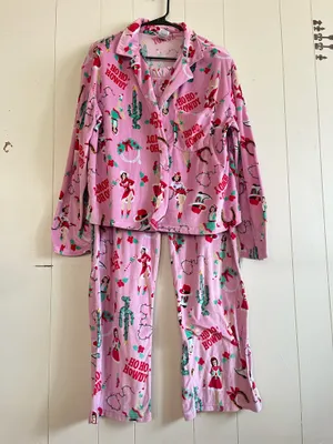 Holiday Time holiday pajamas in pink - Size XL thumbnail 3