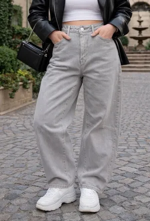 Levi's Premium Baggy Dad Barrel Jeans Kumo Light Wash‎ Grunge Capsule Chic 28 thumbnail 1