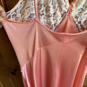 Vintage Slip Sleep Gown Pink Lace Sleepwear Size M/L Sexy Glamour Full Length thumbnail 7