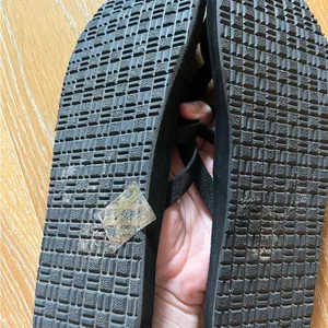 STQ Strappy Flip Flops, Women's Size 10M, Black thumbnail 3