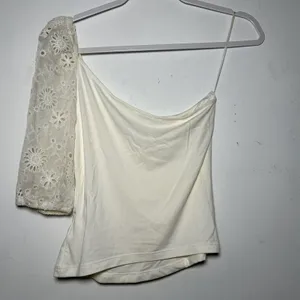 HEARTLOOM Ivory Ruched One‎ Shoulder Broderie Anglaise Sleeve Top Size S thumbnail 3