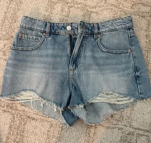 Garage Jean shorts thumbnail 1