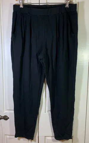 Garnet Hill Black Tencel Lyocell‎ Pleated Tapered Knit Trousers Womens XL 49264 thumbnail 1