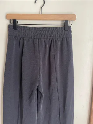 Lululemon Ribbed Softstreme Mid-Rise Pant Black thumbnail 10