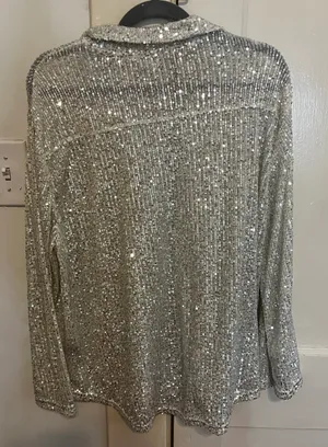 Boutique Indie Collection Silver Sequin Button Down thumbnail 6