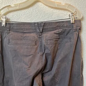 FINAL MARKDOWN Gloria Vanderbilt slacks 8 short thumbnail 3