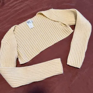 Princess Polly sweater thumbnail 1